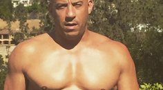 Hviezda série Rýchlo a zbesilo. Ochabli mu svaly a narástol pupok