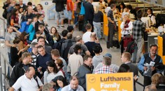 Lufthansa zrušila pre štrajky 895 letov plánovaných na stredu