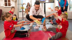 Ak dieťa račkuje alebo šušle, treba s ním viac športovať