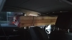 Nehoda v Prešove ako z filmu Nezvratný osud: Hranoly prešli vodičovi tesne vedľa ucha