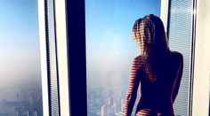 Najhorúcejšia hviezda českého šoubiznisu. Úplne nahá v okne