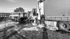 Rodinám hasičov, ktorých zabil na D1 kamión, vyplatia po 50-tisíc eur