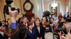 Shutdown by mal skončiť: Senátori v USA sa dohodli na obnovení financovania úradov