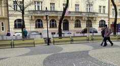 Mestskí poslanci rozhodli o osude plotu pri americkej ambasáde