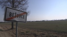 Ľudí na východe Slovenska znepokojil zvuk výbuchov. Ohrozuje ich neďaleké letisko v Užhorode?