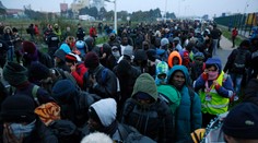 Začala sa likvidácia neslávne slávneho utečeneckého tábora v Calais