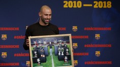 Mascherano sa po ôsmich rokoch rozlúčil s Barcelonou