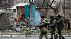 Takmer pätina Ukrajincov by sa vzdala okupovaných území