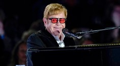 Dokázalo to iba 19 umelcov. Elton John sa po získaní ceny EMMY stal členom exkluzívneho klubu