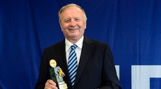 Naša futbalová legenda dosiahla to, čo sa ani sirovi Fergusonovi nepodarilo