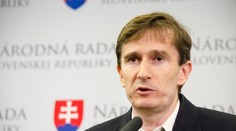 Hnutie OĽANO - NOVA prišlo o dvoch poslancov, odchádzajú Dubačová a Žarnay