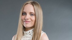 Wau, nádherná Laura z Búrlivého vína dnes. Spoznali by ste ju?