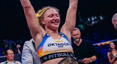 VIDEO: Oktagon má slovenskú šampiónku. Lucia Szabová deklasovala súperku a oslavuje titul