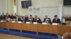 O utečencoch sa dnes búrlivo diskutovalo v Prahe. Ministri odmietli kvóty