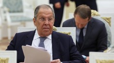 Lavrov: Rusko neodmieta žiaden formát rokovaní, stretnutie Putina so Zelenským však musí byť pripravené