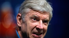 Favoritmi na post anglického trénera Wenger aj Klinsmann