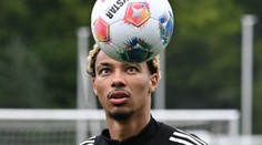 Liverpool utráca vo veľkom. Na Anfield prichádza útočník za astronomickú sumu