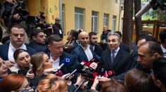 Víťazom volieb v Gruzínsku sa stala proruská strana Gruzínsky sen. Opozícia hovorí o ústavnom puči