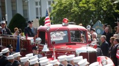 Hasiča z 11. septembra pochovali po 15 rokoch vďaka malému zázraku