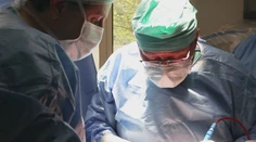 Raritná operácia už bola nevyhnutná. Mladíkovi (18) z Oravy hrozilo ochrnutie
