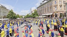 Žlto-modrí tanečníci v Košiciach spustili búrku na internete. Najväčší kritici sa teraz musia červenať