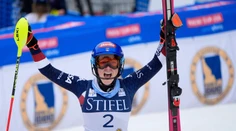 Mikaela Shiffrinová nedala v závere sezóny konkurentkám šancu. Glóbus za slalom získala talentovaná Chorvátka