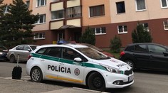 V bratislavskom byte našli mŕtvu ženu (†44), bola vyzlečená a na tele mala modriny