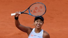 Roland Garros: Jednotka Osaková bola na prahu vypadnutia, napokon duel otočila