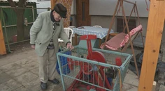 Pán Ervín (89) nám predviedol patentovaný vynález. Doteraz viac prerobil, ako získal