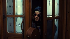 Johnny Depp pobavil Karlove Vary. Aj keď tu nebol