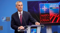 Sme v rozhodujúce fáze vojny, tvrdí šéf NATO. Nemci chcú dať Ukrajine bojové tanky až o rok