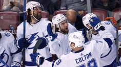 Tampa vedie nad Floridou už 2:0 na zápasy, St. Louis vyrovnalo stav série s Coloradom