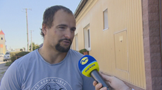 Lietadlo sa zrútilo za domom bývalého hasiča. Opisuje chvíle krátko po tragédii, neváhal ani sekundu