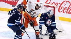 Anaheim prehral na ľade Winnipegu 2:5, Regenda s mínuskou