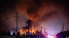 FOTO+VIDEO: Havária lietadla v americkom Kentucky má 7 obetí. Po náraze stroja vypukol masívny požiar