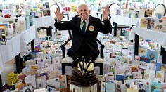 Vojnový veterán (90) sa za deň stal celebritou. Urobil niečo nevídané