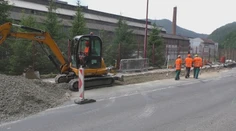 Cez leto očakávajte komplikácie na cestách po celom Slovensku. Cestári vo veľkom opravujú