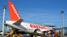 Následky teroru v Európe. Žena spanikárila na palube EasyJet
