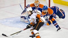 Sekera asistoval, Edmonton podľahol Anaheimu 3:5