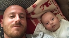 Nerozlučná dvojica: Miňo Stoch má malého Tobiasa stále pri srdci