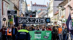 Proti klimatickej kríze štrajkuje celý svet. Pridali sa aj študenti zo Slovenska