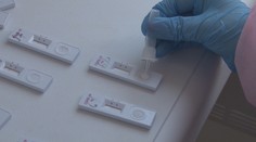 Antigénový test za jeden cent? Vo Svidníku pristúpili k spoplatneniu testovania netradične