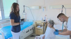 Obetovali prázdniny, aby sa dostali bližšie k pacientom. Budúci lekári zbierajú skúsenosti v nemocniciach