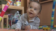 Mama z Lučenca musela oživovať ročné dieťatko už 70-krát, lekári sú stále bezradní