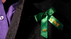 Stredoškoláci píšu test z matematiky