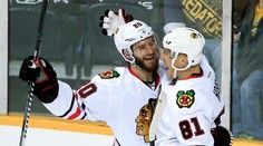 Hossa pri streleckej chuti, opäť strelil dva góly. Tu sú