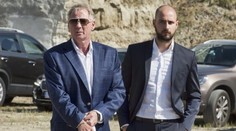 Kmotrík mladší dostane za útok na strážnika SBS smiešnu pokutu