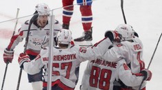 VIDEO: Gól Slafkovského na vyrovnanie série nestačil. Washington otočil zápas a vybojoval si mečbal