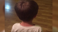 Otcovi ukradol holiaci strojček. Nebudete vedieť, či sa smiať alebo plakať