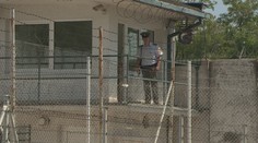 Príbeh detenčného centra pripomína príbeh diaľnice z Košíc do Bratislavy